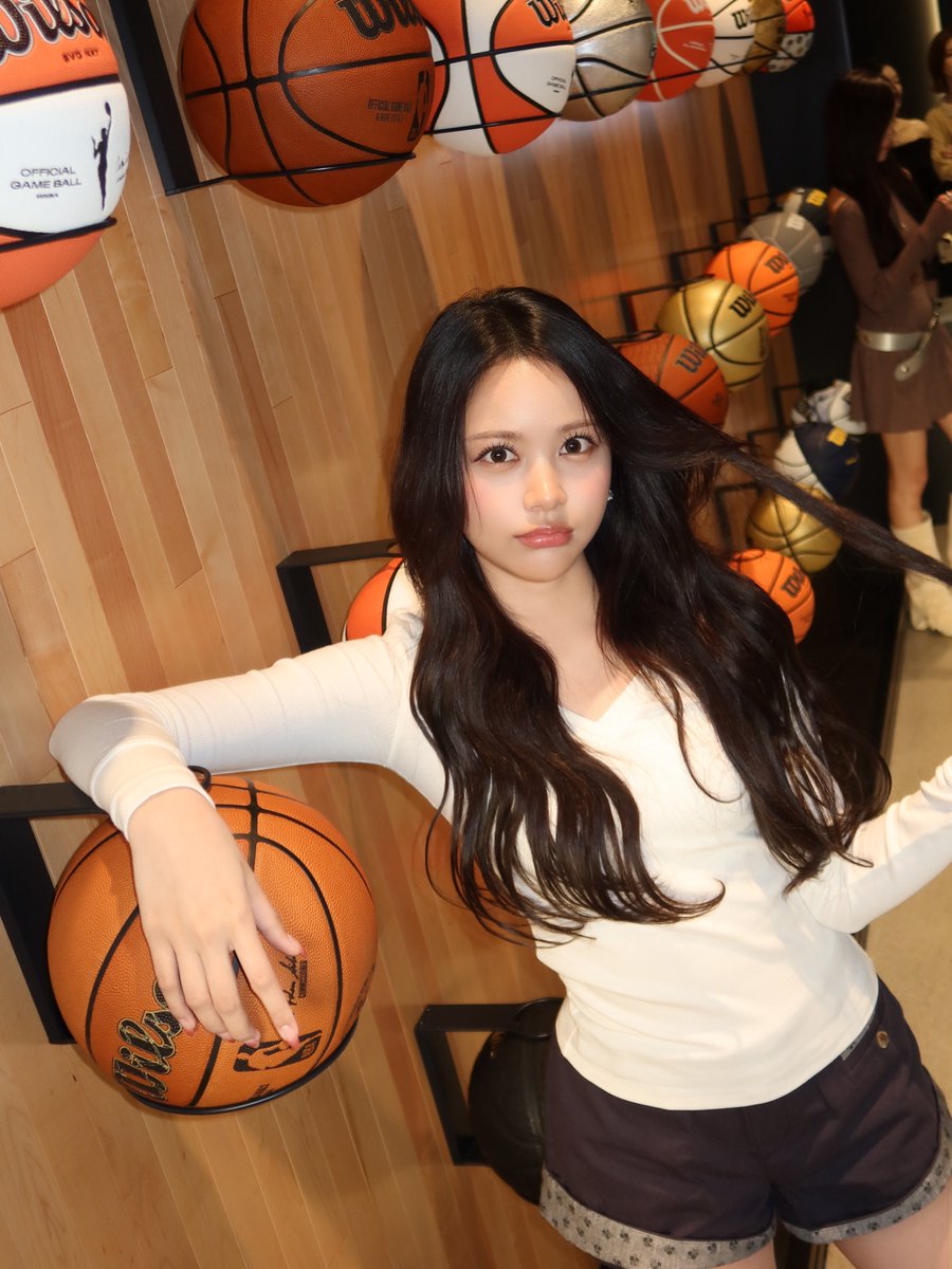 yerisgood's tweet photo. #CARMEN from NBA instagram update https://t.co/xYDvyMUXtR