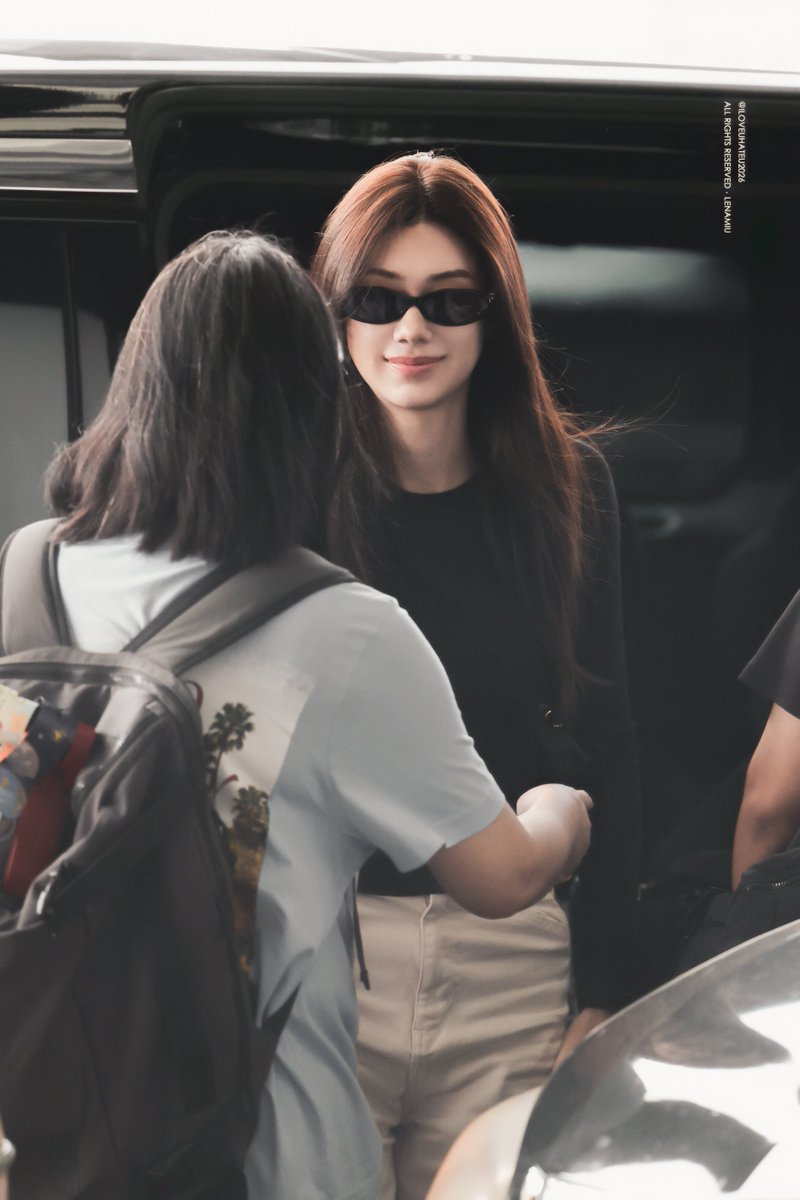 ILOVEUHATEU2026's tweet photo. 261022
✈️

#Lalinalena #ลีน่าลลินา https://t.co/4DkEkvvQKm