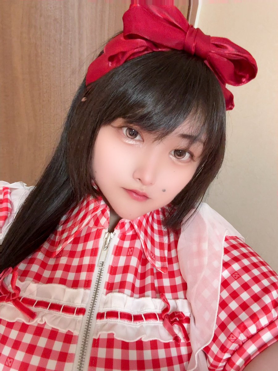 hotarun_s's tweet photo. 赤チェック可愛いでしょ？ https://t.co/8vJcMiUFU9