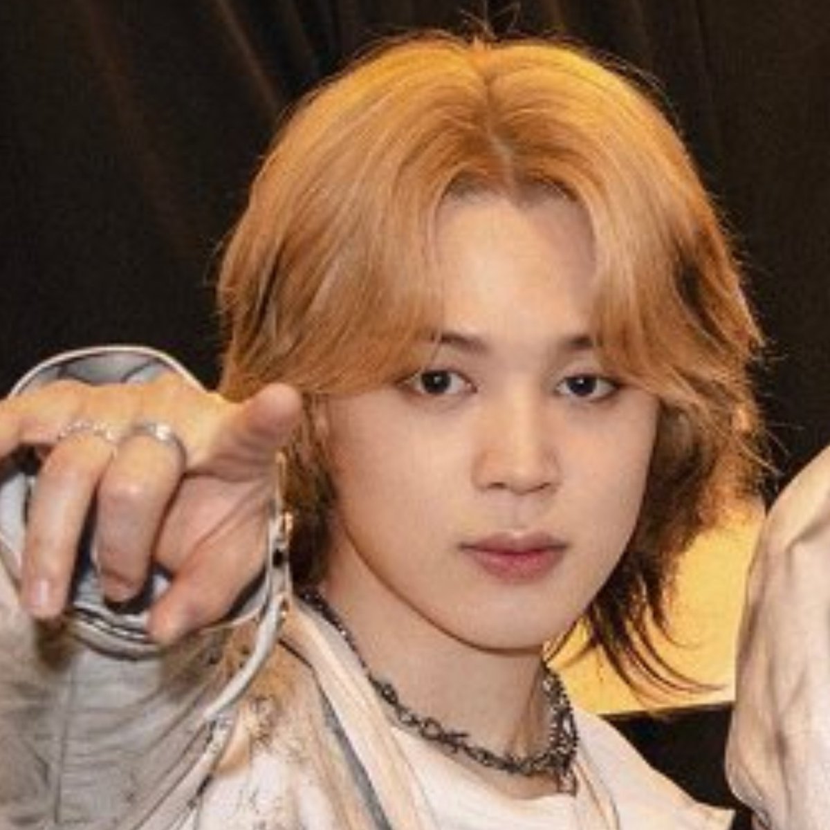 thejminie tweet picture