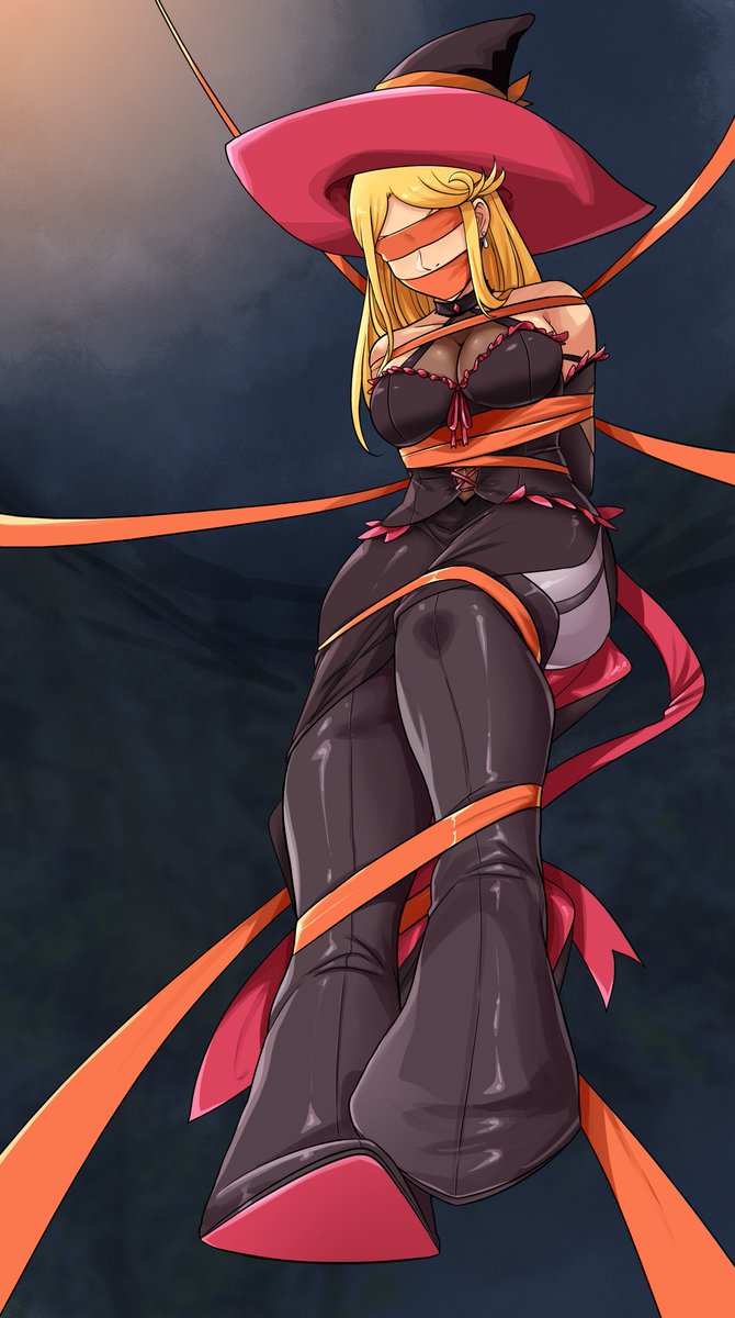 Lostonezero's tweet photo. More pics! More princess Elvina!🎃🌙 https://t.co/yoknO5PrIv