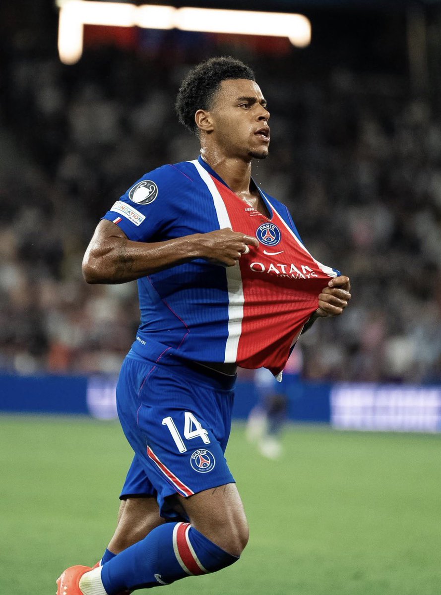 MegaPSG_'s tweet photo. Le sang Rouge et Bleu ❤️💙 https://t.co/zaQ2ie5kyS