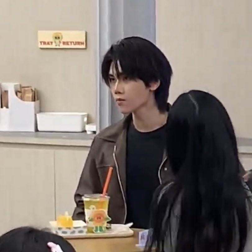 justmpx's tweet photo. กินน้ำใจดี  vs หลังกินน้ำใจดี 

มู้ดคือรัย พุด55555555555555555 https://t.co/xFrmorQStR