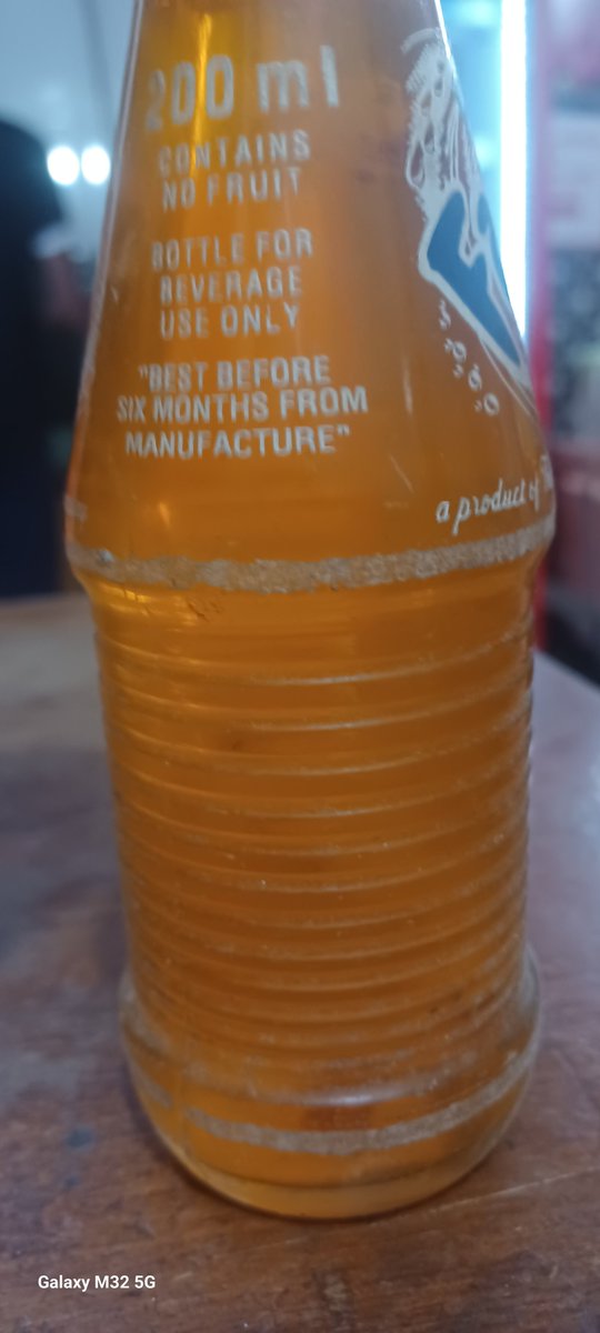 mubarakali47082's tweet photo. @CocaCola  ​I am writing to bring a serious Quality &amp; Safety issue to your immediate attention.
​I recently purchased a glass bottle of Fanta, and upon inspection before opening, I noticed dark foreign debris / foreign particles floating inside the completely sealed bottle. https://t.co/xJ8B3qKT6L