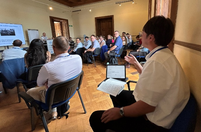 jmsdf_msc's tweet photo. In late September LCDR MIYAMOTO of the #JMSDF #MCSC participated in the #IIHL #Targeting course in #Sanremo #Italy . Engaging with distinguished experts and global peers, he deepened his expertise in targeting processes and the Law of Armed Conflict
https://t.co/T43U6ih0oL https://t.co/hTrHFpQej5