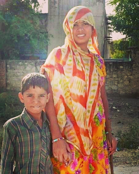 ojeda95_ara's tweet photo. Rajasthan’s diversity is vibrant, but caste still shapes lives. A driver shared how love across caste lines was rejected, leading to a marriage he didn’t choose. Beneath the beauty, many carry deep pain. https://t.co/SUneqz7fvk
