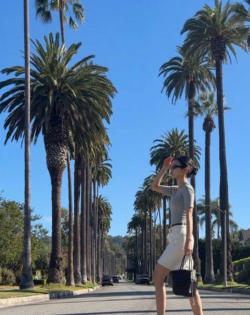 JayrcLicr3's tweet photo. Move with purpose. Keep going. https://t.co/x3qza5Bagl