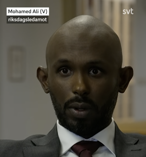 PatrikKronqvist's tweet photo. Viktigt att gruppen pappor som struntar i att betala för sina barn är representerade i riksdagen. https://t.co/mfneYxqStN