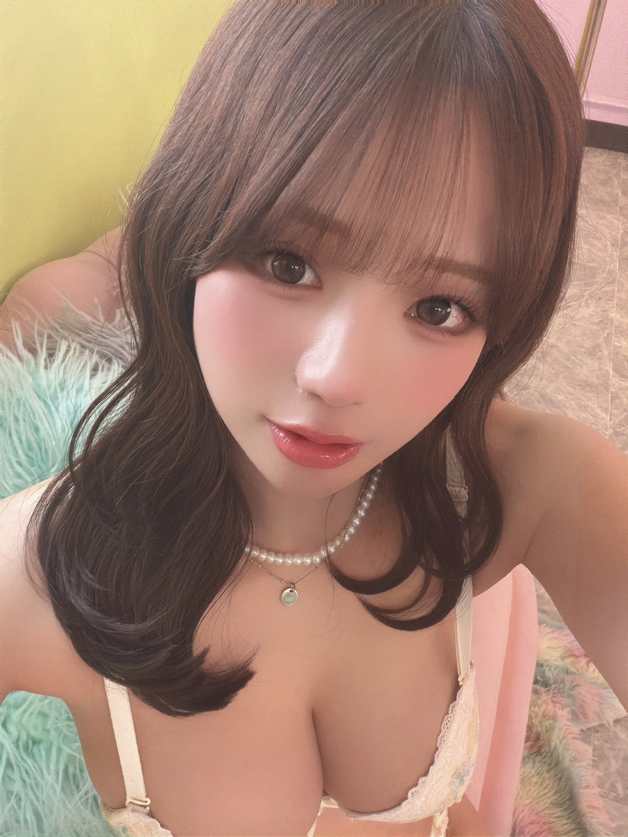 MYUMYU_48's tweet photo. ねえねえ 目合った ？ https://t.co/VE534Ef8xf