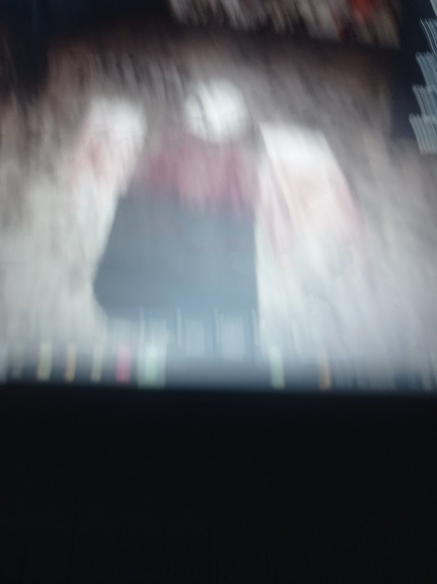 eduardsalaz19's tweet photo. El mimic está cubierto de sangre, si lo vez es mejor correr o usar un arma para luchar, 1 balzo en la cabeza y está muerto, el watcher no te atacará si lo miras a la cara, procura disparar a la cabeza, enemigos pertenecientes de #pathos https://t.co/lF9ZBi6b8O
