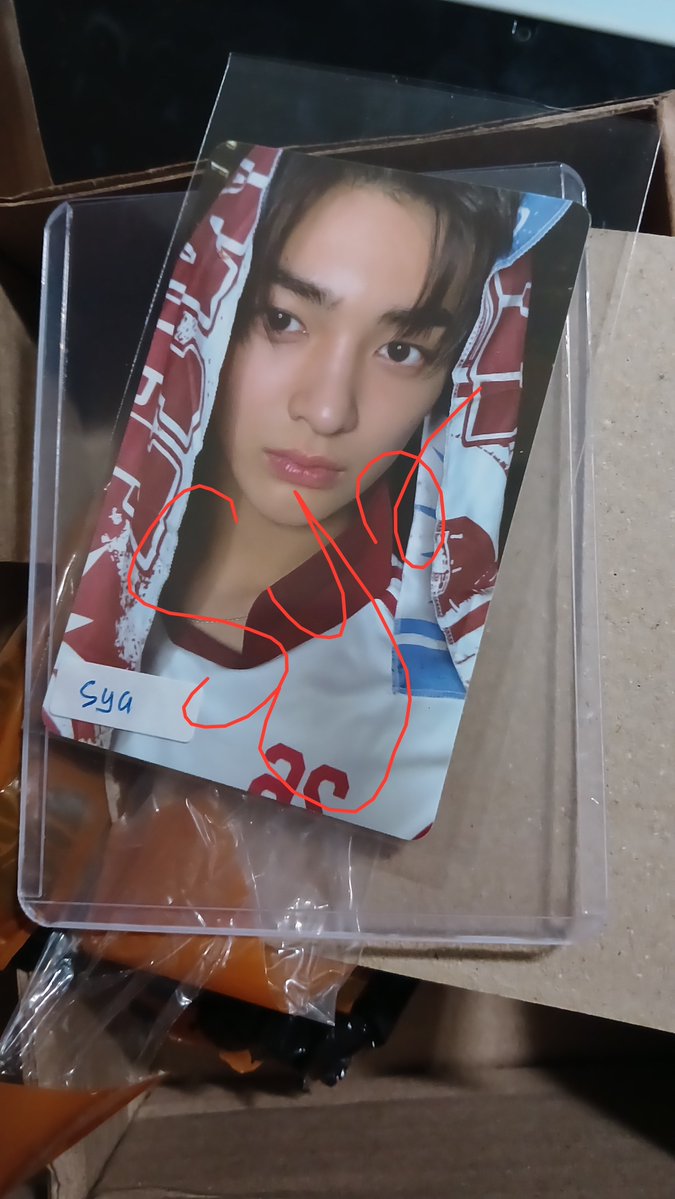 coerauction's tweet photo. Jadi dikabarin kalo paket hilang, jujur PANIK NANGIS. Sampe sempet percaya. Tapi besoknya dateng kok anak aku. Wkwk asli deh takut bgt https://t.co/k7eWaTCkaP