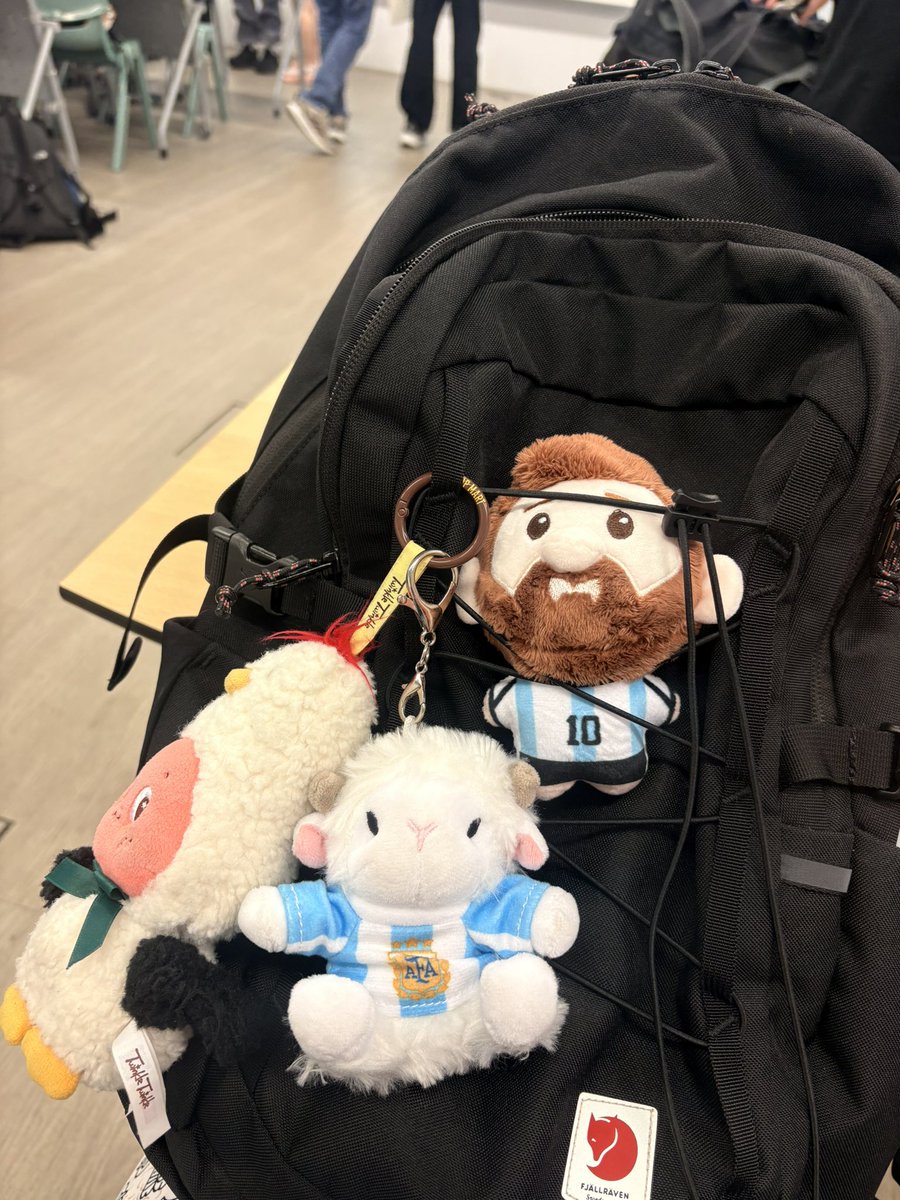 weenoobb's tweet photo. Cute… https://t.co/tyY1XHG8dN