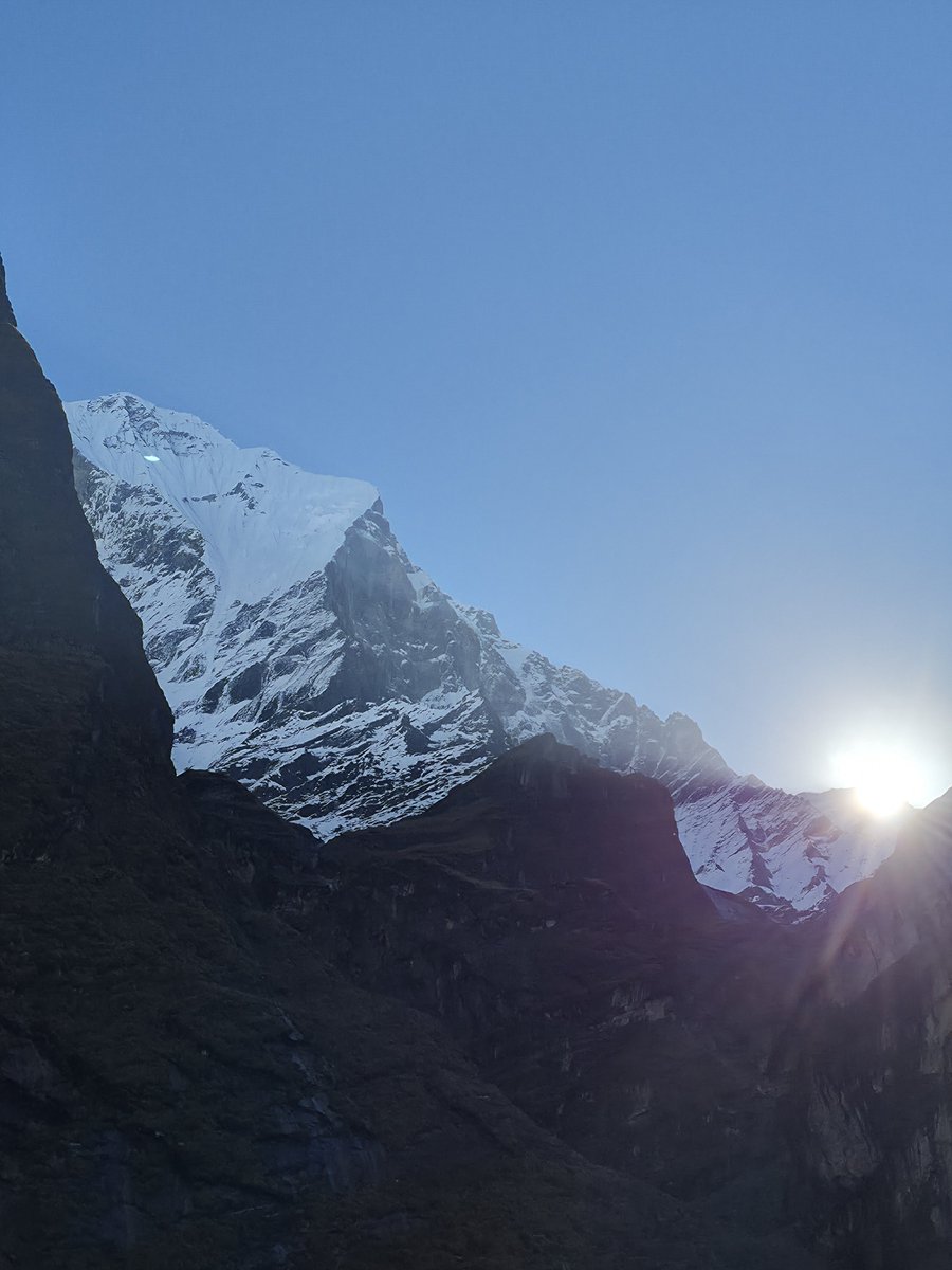 techsaturation's tweet photo. last leg of the ascent is the most beautiful thing i've ever seen in my life

pictures can't do justice, i was the main character https://t.co/JhuJZBH2Os