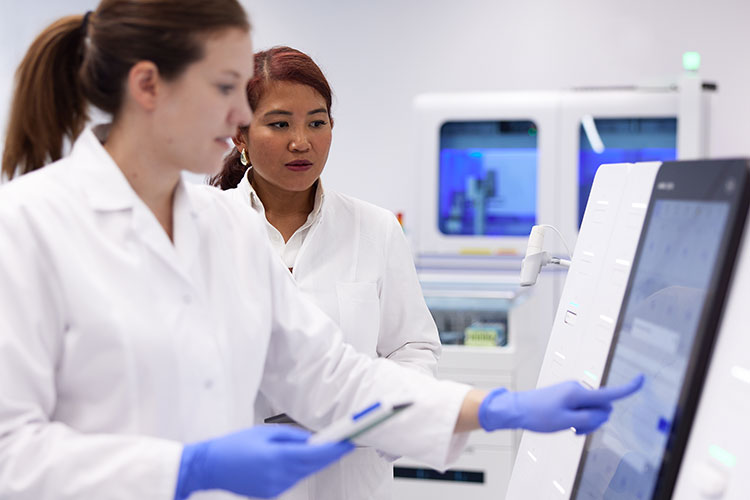 Lab_Network's tweet photo. Roche lança ensaio para diagnóstico molecular mais simples e eficiente de vaginites a partir de uma única amostra
O ensaio molecular cobas® BV/CV na plataforma x800 simplifica a diferenciação de infecções vaginais e otimiza o fluxo operacional das bancadas https://t.co/pCm7xPWVBy https://t.co/rXzsHChCdD