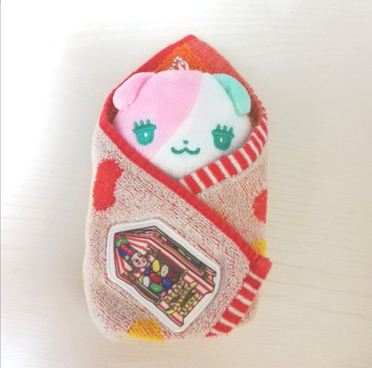 metalpinoo's tweet photo. りきりきりきたうんかわいすぎてとりあえずお気に入りのハンカチでくるんだ https://t.co/XaZiVN6YBk