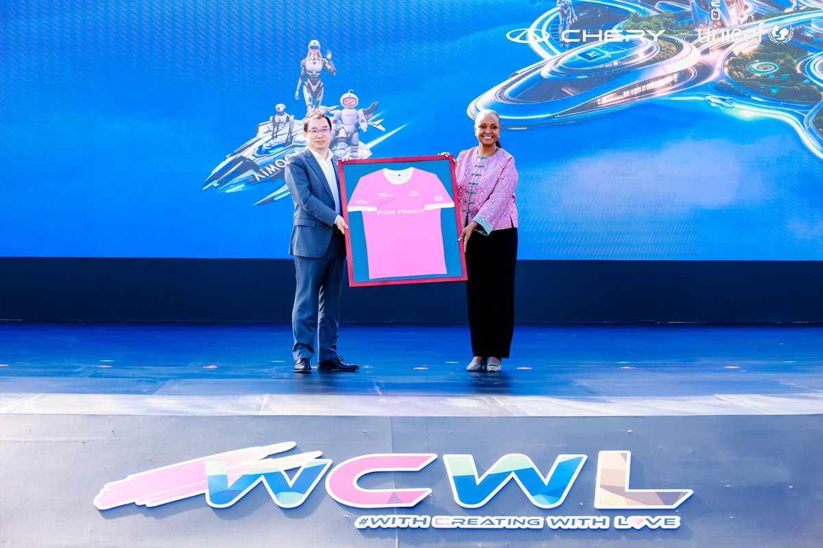 CheryAutoCo's tweet photo. At the “Ride Green Life” cycling event on October 22, @CheryAutoCo presented its branded jerseys signed by Robert Lewandowski @lewy_official, CHERY Global Brand Ambassador and UNICEF Poland Ambassador, to @UNICEFChina Representative @AmaSande, as a powerful symbol of our shared commitment for children.
“These jerseys represent something much deeper: teamwork, determination, and the belief that each of us can make a difference,” said @AmaSande, UNICEF Representative to China.
Although unable to attend in person, @lewy_official recorded a special video message in support of the CHERY for UNICEF partnership: “Education gives children the opportunity to build a better future for themselves and their communities. Together, CHERY and UNICEF are helping more children access that opportunity.”
Since 2023, with the support of partners like CHERY, UNICEF has helped nearly 178 million out-of-school children access education and enabled 126 million children to learn through digital platforms.
Today, our global partnership spans six countries, supporting children across China, Viet Nam, Indonesia, Mexico, South Africa, and Türkiye, united by a shared vision: powering every child's learning journey.
Join us. Stand with every child. Stand for our future.
#CheryforUNICEF #ForEveryChild #PoweringEveryChildsLearningJourney #CSR