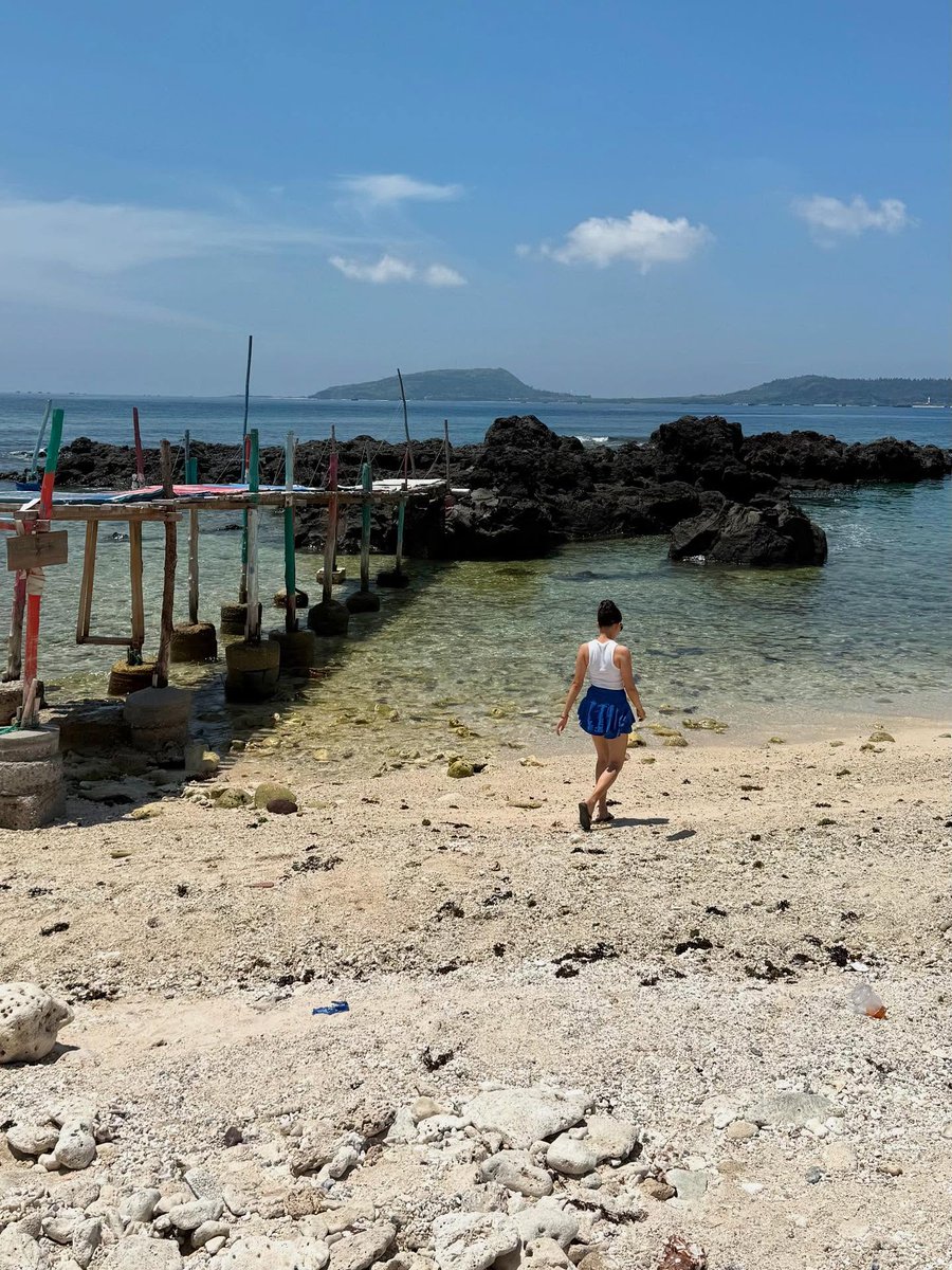 brittlee_07's tweet photo. Lý Sơn - Đảo Bé 2025: Hành trình khám phá vẻ đẹp biển đảo nguyên sơ, trong lành và đầy sắc màu. https://t.co/9JbnPWFcYQ