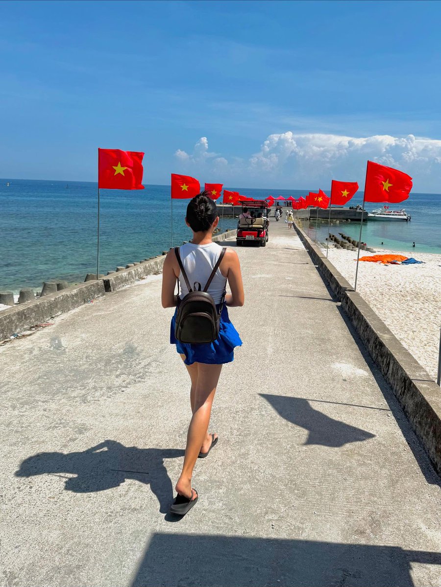 brittlee_07's tweet photo. Lý Sơn - Đảo Bé 2025: Hành trình khám phá vẻ đẹp biển đảo nguyên sơ, trong lành và đầy sắc màu. https://t.co/9JbnPWFcYQ