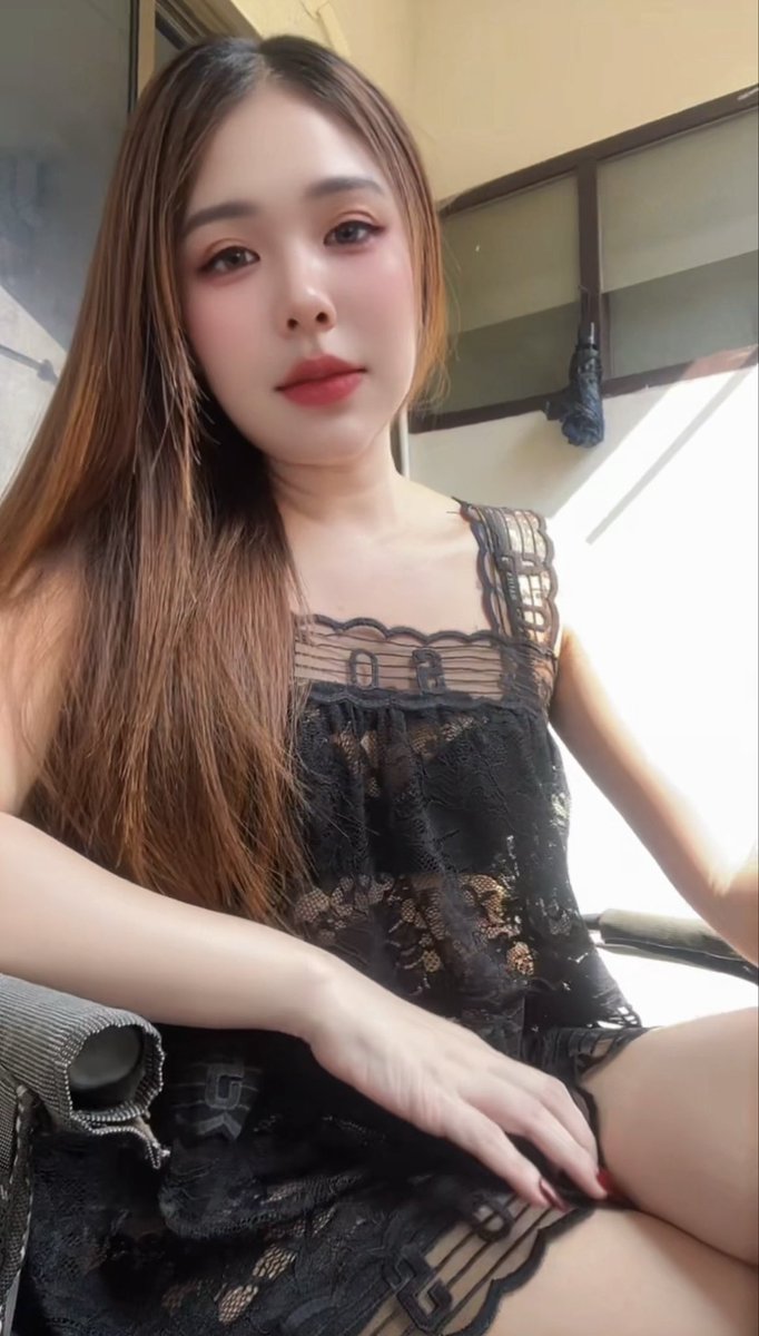 NamwanFl5's tweet photo. 🌸ดินสอเขียนคิ้ว เส้นเล็กวาดง่ายมาก🍀
เติมทรงคิ้วให้สวยละมุนเป็นธรรมชาติ🇯🇵
เนื้อสีนุ่ม ไม่เข้มจนหน้าดูดุ🌟          
      ติดทนนาน กันน้ำกันเหงื่อ💦
มือใหม่ก็เขียนคิ้วสวย🦋
🆔 barbie199111

#นวดรังสิต
#นวดลำลูกกา
#นวดสายไหม
#นวดดอนเมือง https://t.co/UzKVdzdfgD