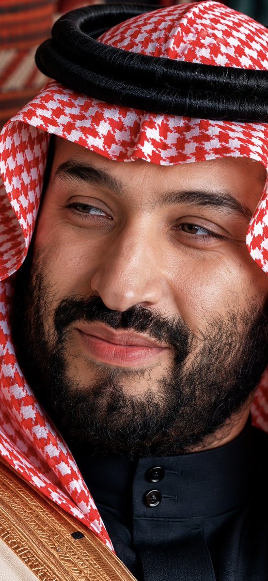 najlaie's tweet photo. عسى عدوك لا اعتزى ماله فروع https://t.co/7cLB2F6sPw