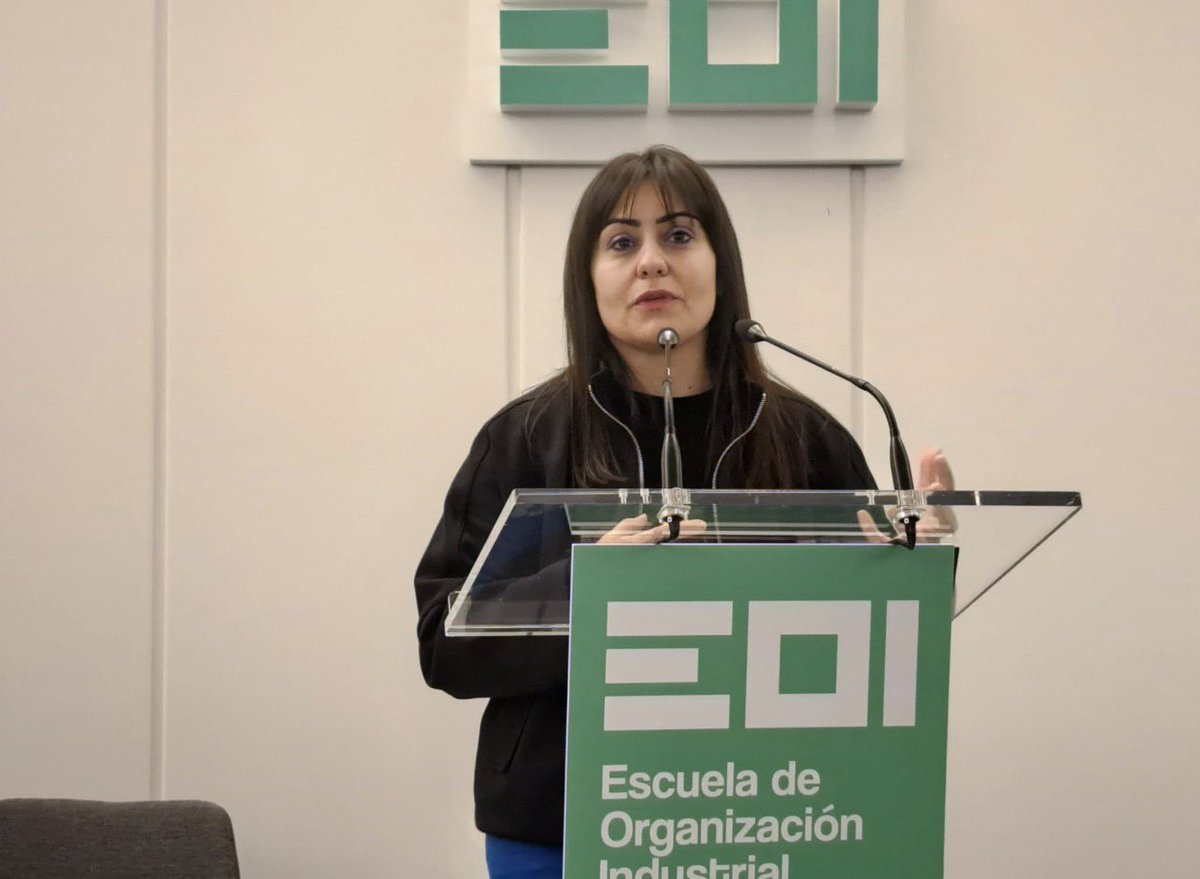 eoi's tweet photo. 📢 Comienza la jornada ‘Biometano: industria, territorio y transición energética’. Puedes seguir el streaming aquí 🔽
https://t.co/7t3jTVLfvD…

🗣️@quintoterelio, director general de EOI y Belén Gallego, CEO de Renmad, inauguran la jornada.

#Biometano #SomosEOI https://t.co/ZyJB5tVLFB