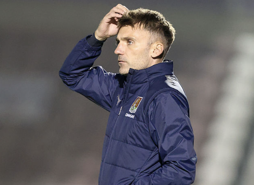 chronsport's tweet photo. Chris Hogg to have 'sleepless nights' after 'punch to the gut' https://t.co/tUTFgPPzVJ https://t.co/PYeaGDvKM5