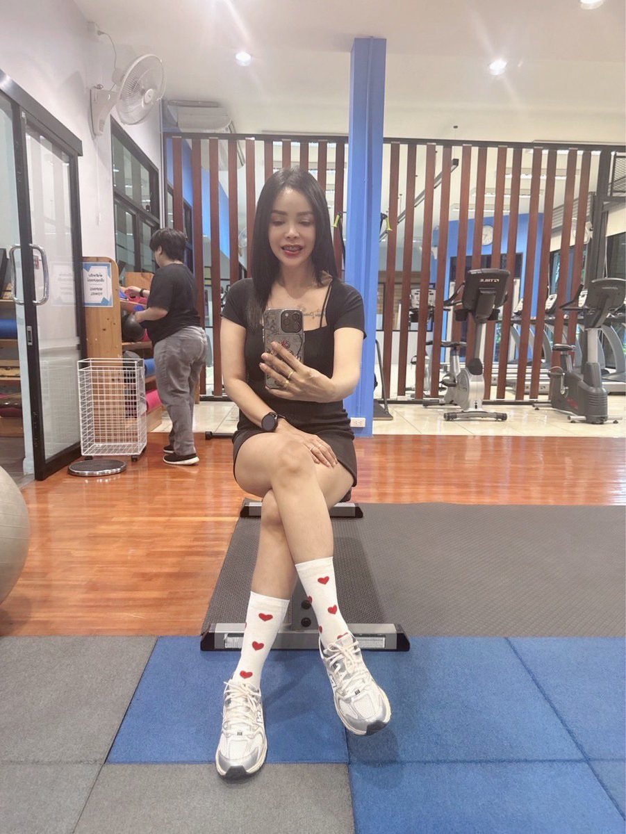 reitz23162's tweet photo. ไม่เชื่อก็ต้องเชื่อ! ลองเองแล้วถึงรู้ว่าทำไมบล็อกเกอร์เกาหลีโหวตให้เป็นที่ 1 🏆 🌺 ครีมกันแดดเนื้อซูเฟล่ 🌺 ตัวนี้คือที่สุด! นุ่ม ละมุน เบาสบายผิว ไม่เหนียว ไม่วอก ผิวโกลว์สวยแบบสาวเกาหลีของจริง!จ้าาา 🩷🩷

🆔 : oh252423

#ยะลา #นวดยะลา https://t.co/EzP4ltnoBC