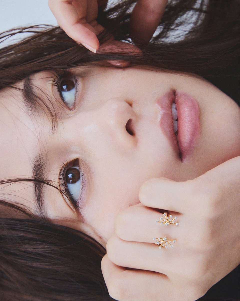 THEFASHIONPOST's tweet photo. 中条あやみがスタージュエリーと過ごすホリデーの1日 vol.1
https://t.co/bRlwtmxXQA

#STARJEWELRY #スタージュエリー #中条あやみ #pr
@star_jewelry https://t.co/6ScNdIGFs2