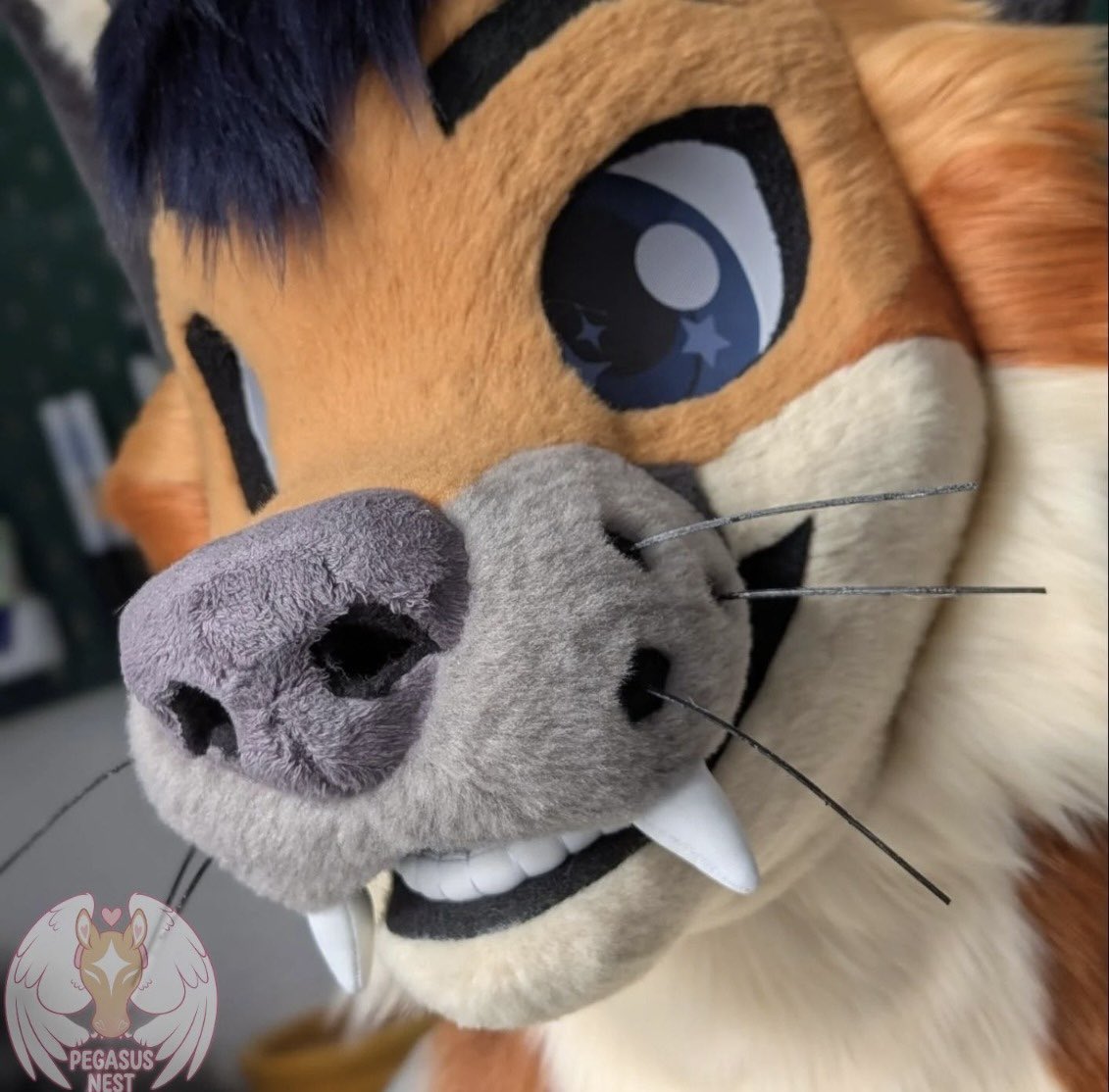pegasusneszipf's tweet photo. A closer look at this adorable fox! Those TPU whiskers turned out so perfect, and every little detail deserves its moment to shine! <3 

𝘾𝙊𝙈𝙈𝙄𝙎𝙎𝙄𝙊𝙉𝙎 𝙊𝙋𝙀𝙉 

#fursuitmaker #fursuit #foxfursuit #furryfandom #fursuitcloseup #fursuitcommission https://t.co/FeyLqmAwbU