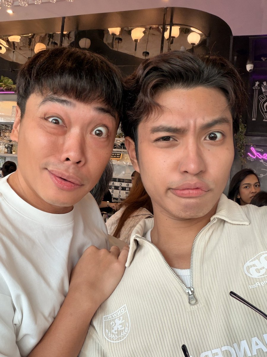 gianbernardino_'s tweet photo. kaproud tong mga ‘tooooo 🥹🫶 #PeeMakPH now on its second week!!!!!! https://t.co/LdueVPmSF6