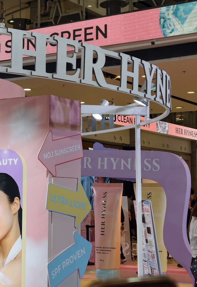 TrendForNoey's tweet photo. มารอน้องเนยแล้วค่าาา ใครมารอน้องเนยมาติดแท็กเล่นกันได้นะคะ 🫶🏻💖

HER HYNESS SUN PROTECTION WITH NOEY
#HerHynessWithNoeyKanteera https://t.co/fRhHGZ5F9Q