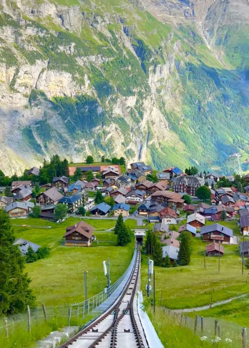 Fog_Heal's tweet photo. Switzerland🇨🇭 https://t.co/l8d8OQXyAa
