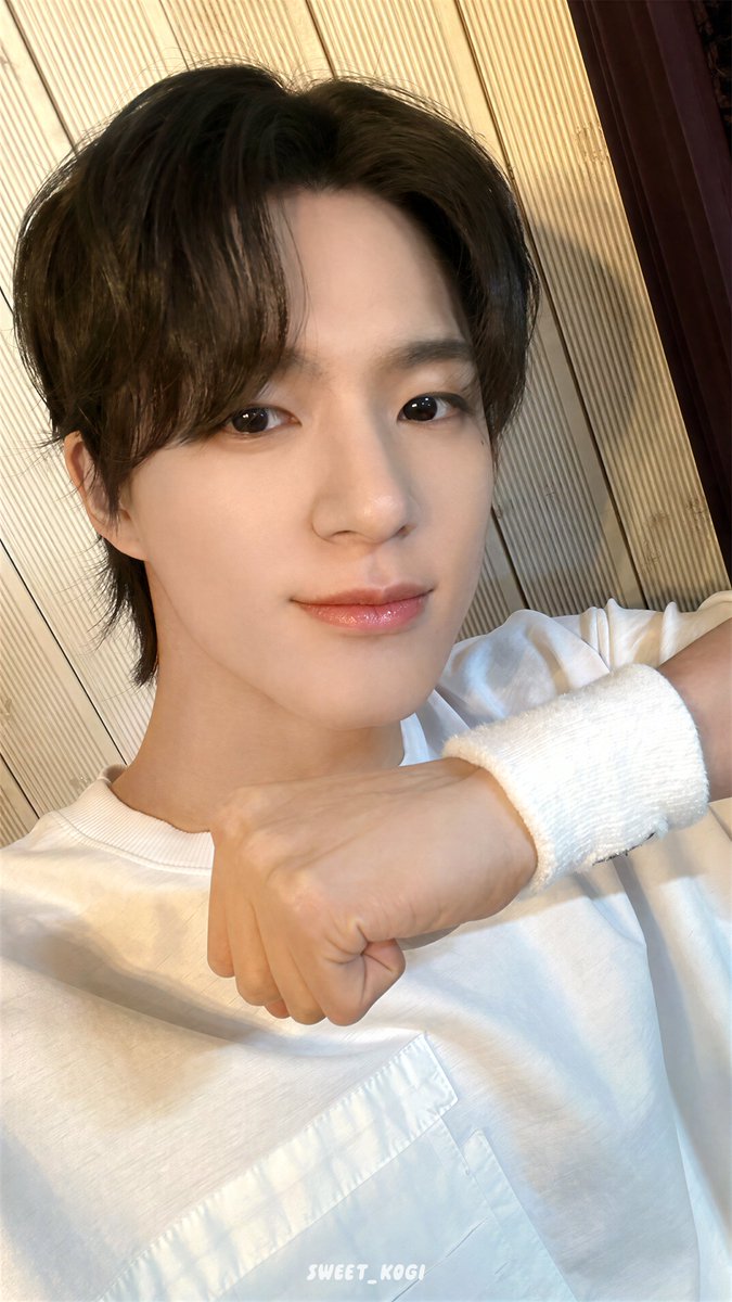 sweet_kogi's tweet photo. 컨디션 체크 제노
Condition Check JENO

#JENO #제노 
#NCTZONE #엔시티존
#CONDITION_CHECK #컨디션체크
