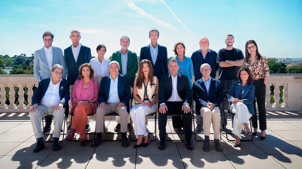 JorgeFreire_'s tweet photo. Una cosa es dar consejos, que es la manera que tiene uno de buscar las cosquillas sin perder las formas, y otra muy distinta sentarse en el Consejo, con C mayúscula, de @TheObjective_es.

¡Honor! https://t.co/FPI1n9OnuU