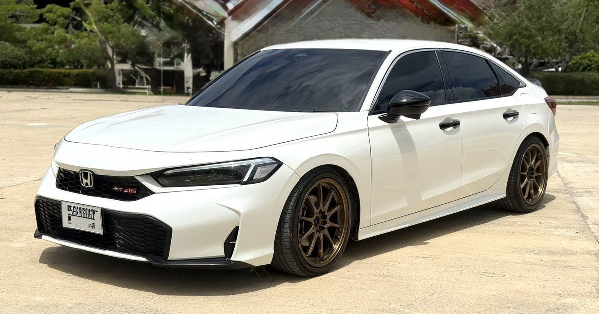 PawnCar's tweet photo. Honda civic FE HEV ปี2026 เบนซิน 2.0 เกียร์ออโต พวงมาลัย multi เกียร์ paddle ship จอกล้องถอย ไมล์ 29,4** โล ไม่ขึ้น port ภาษี70 เอกสารครบ ราคา 320,000 บาท

ช่องทาง ติดต่อ
Tel. 085-514-1790
Line @car_speed (มี@ด้วยนะครับ)
หรือกด link นี้ https://t.co/L2n32wjcGV

🌺
#รถหลุดจำนำ https://t.co/SAwUpQ8XzH