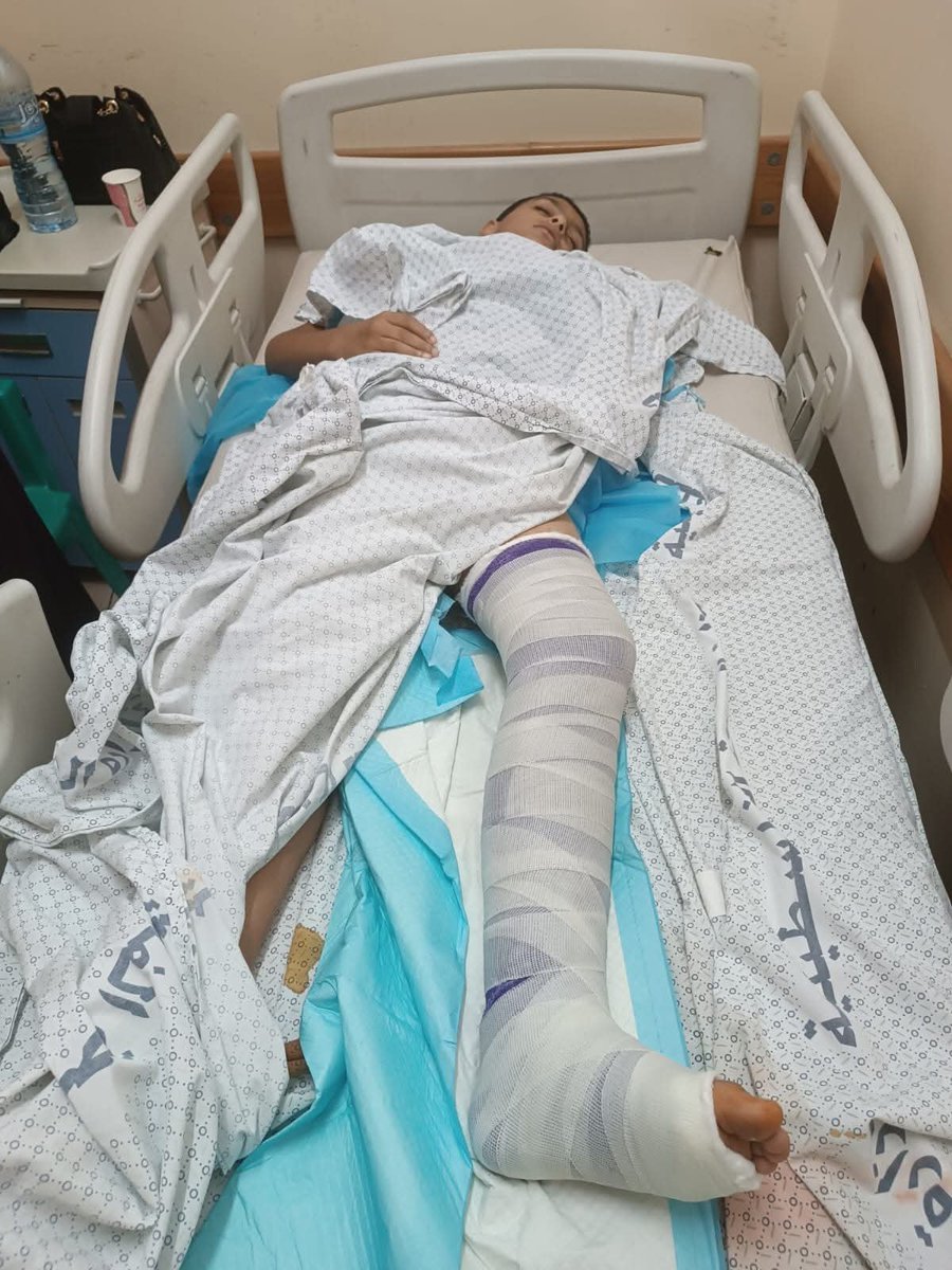 SQylan73495's tweet photo. @pradaUAENA @HassanMasud95 @valensfall378 @GrimKim @itsabsu @aleximenez @MrDaveyWilliams 💔🇵🇸 Good morning from Gaza. Please don’t ignore us! Over 10 days without donations. My family of 6 is extremely poor, and my sick child urgently needs proper nutrition. Prices are soaring. 🙏 Please donate and share. Every dollar matters! 😭 https://t.co/uZliQNvU5O