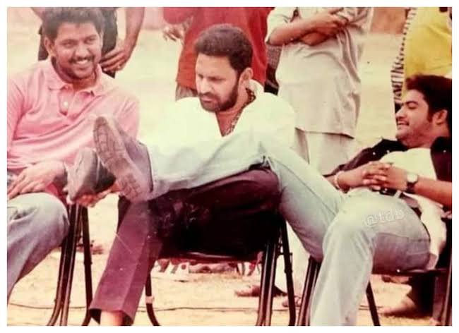 Mundru_Surya94's tweet photo. గుడివాడ సింహం...🔥🔥

కొడాలి శ్రీ వెంకటేశ్వరరావు ( నాని) అన్నకు హృదయపూర్వక జన్మదిన శుభాకాంక్షలు.. @IamKodaliNani 💐

#HappyBirthDayKodaliNani https://t.co/HJEyg4cP0T