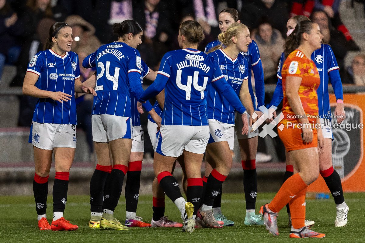 CollargeImages's tweet photo. Uncharacteristic mistakes from the @GlasgowCityFC keeper and a wonder strike form @katiewilko10 ensure @RangersWFC 100% record stays intact and sit top of the @SWPL following their 2-1 win in Gameweek 9 #SWPL #football #ScottishFootball #Sport #footballphotography https://t.co/rWyZTLPp1s