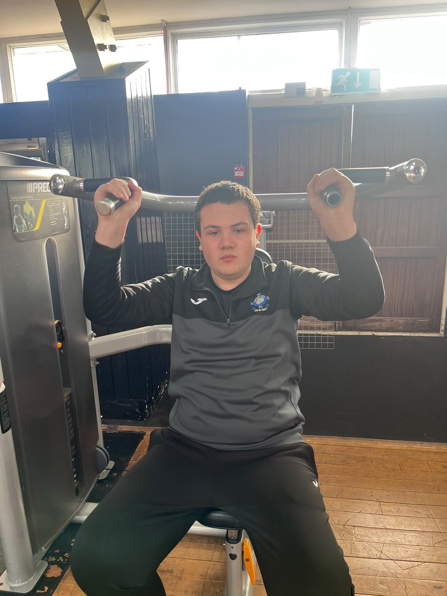 ArklowCBS's tweet photo. Some of our 5th Year students are enjoying a six-week block of gym sessions, kindly provided by Wicklow County Council!

It’s a great opportunity for our students to get active, build their fitness and develop healthy habits. https://t.co/HFcFdyMAIq