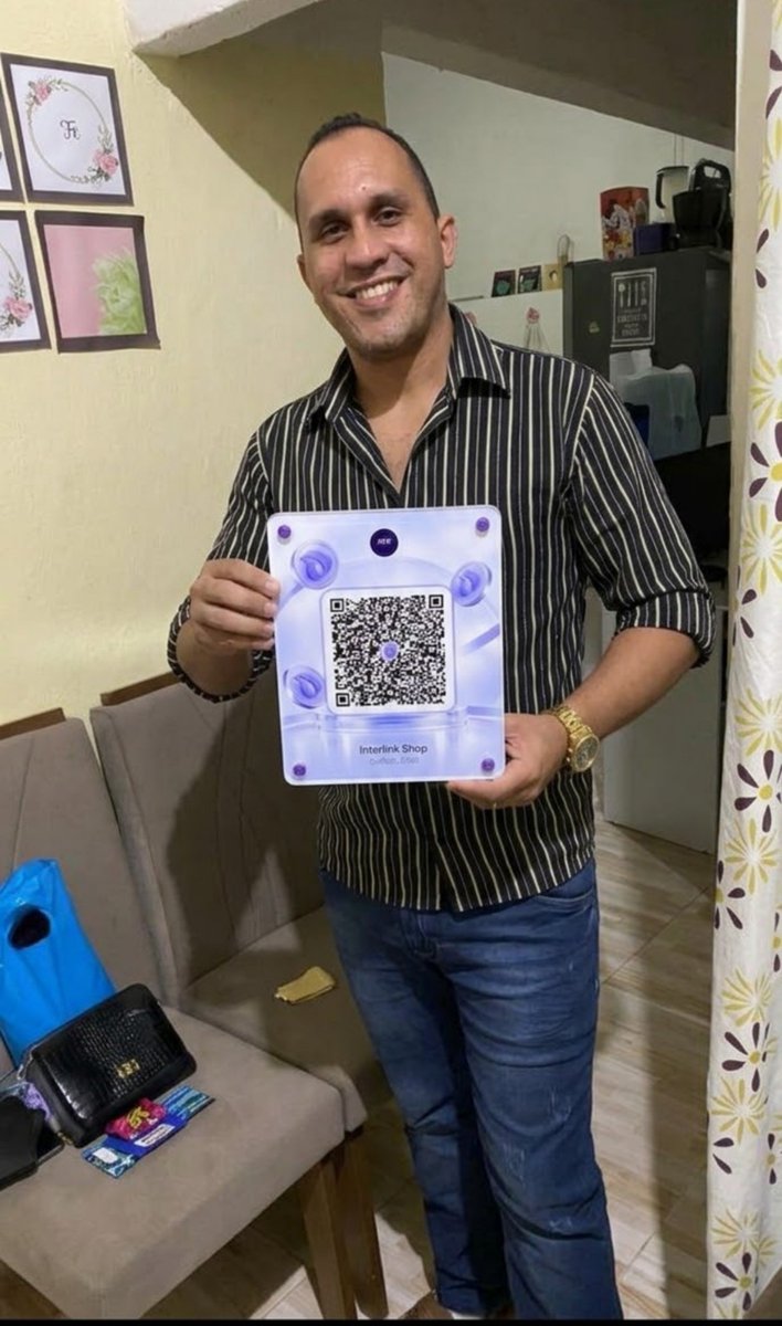 thomasaraujo100's tweet photo. 🛒 Check-in concluído na ATV!
Agora ficou ainda mais fácil realizar pagamentos e transações via Interlink Labs. Faça o escaneamento do meu QR Code oficial e confira! 🚀✨
#ATV #InterlinkLabs #CheckIn #CryptoPayment #Web3 #InterlinkShop https://t.co/GLJN8uxjZZ