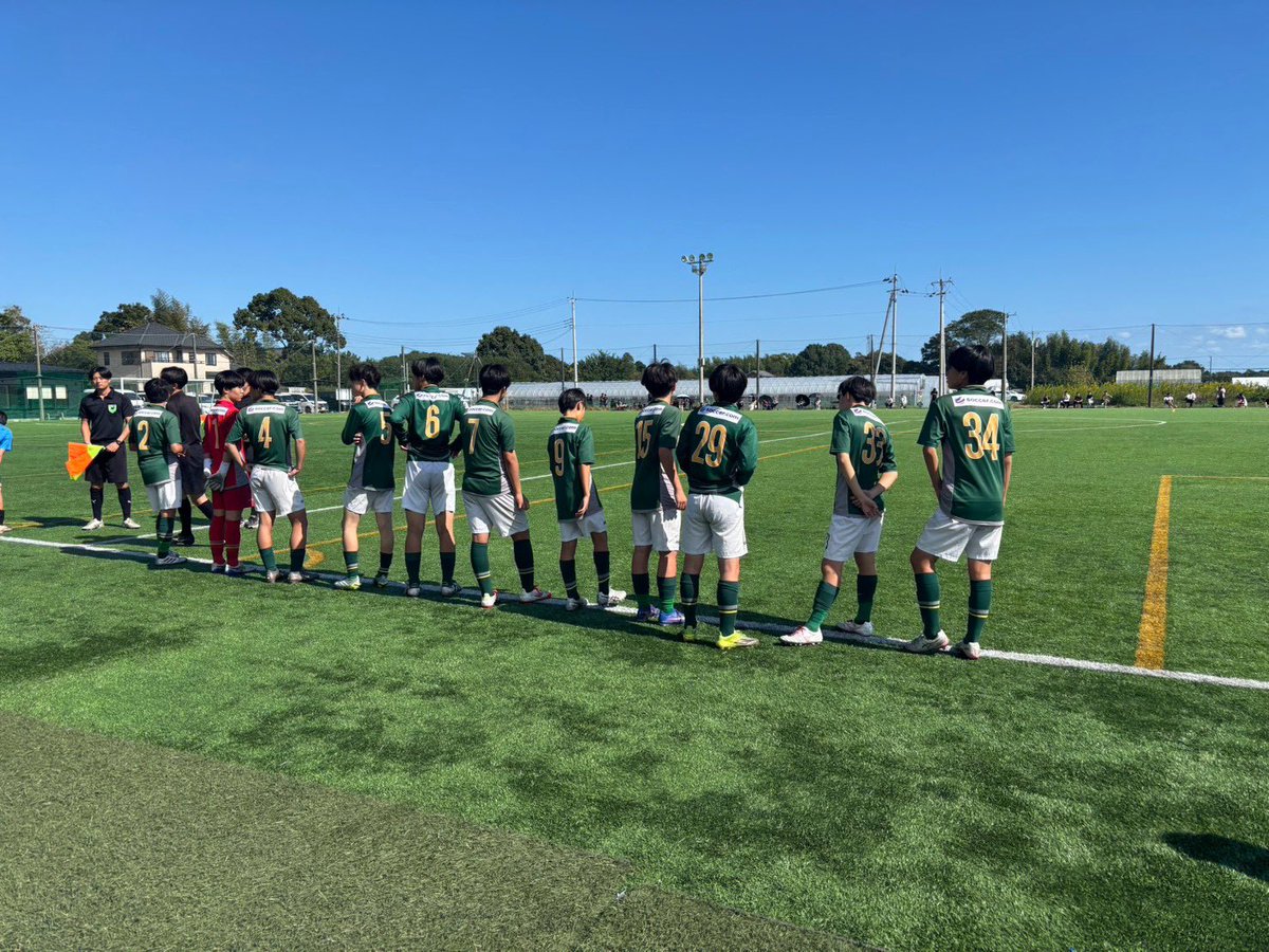FC89014229's tweet photo. U-14 U-14L vs カラクテル
個人、グループ、チームでの課題がこういったスコアレスの試合では随所に現れます。
課題を自分で理解し考えること。
自分ができないプレーを真似すること。
もっと貪欲に自分のものに出来るようにサッカーを学習しましょう。 https://t.co/p27hDJJmTf