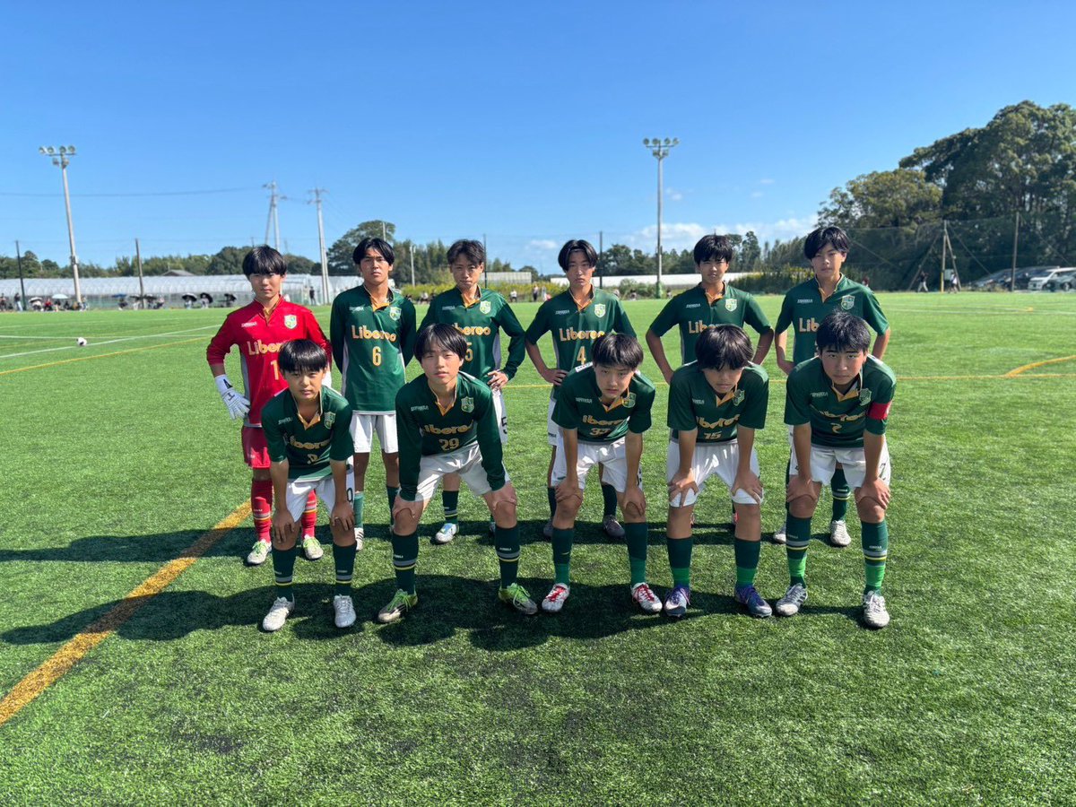 FC89014229's tweet photo. U-14 U-14L vs カラクテル
個人、グループ、チームでの課題がこういったスコアレスの試合では随所に現れます。
課題を自分で理解し考えること。
自分ができないプレーを真似すること。
もっと貪欲に自分のものに出来るようにサッカーを学習しましょう。 https://t.co/p27hDJJmTf