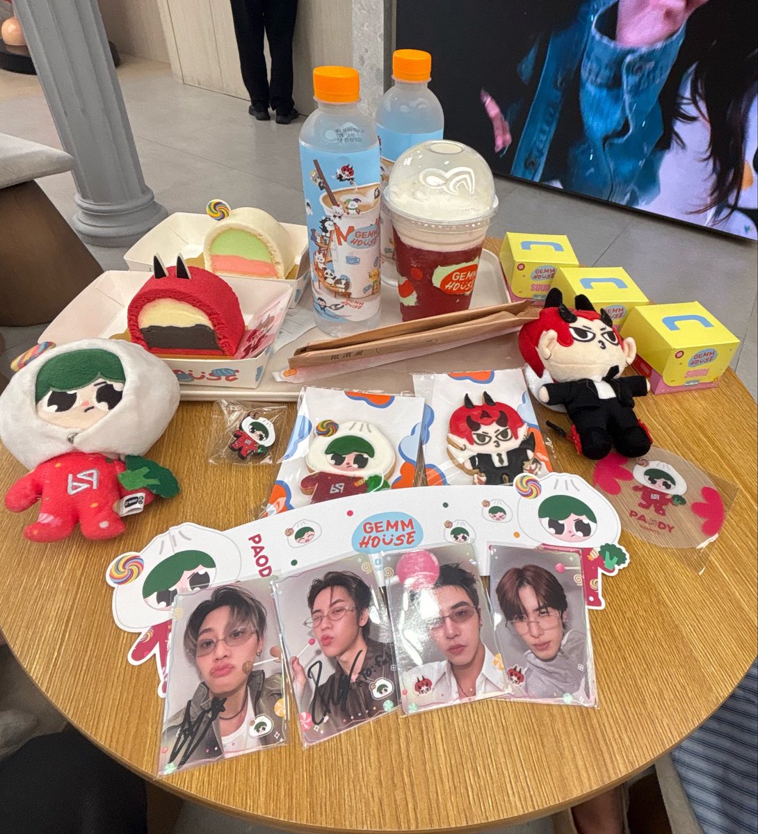 Fahhh__bb09's tweet photo. มาเติมก่อนกลับไปเรียน
#GEMMHOUSE https://t.co/HTmiCnh4Uh