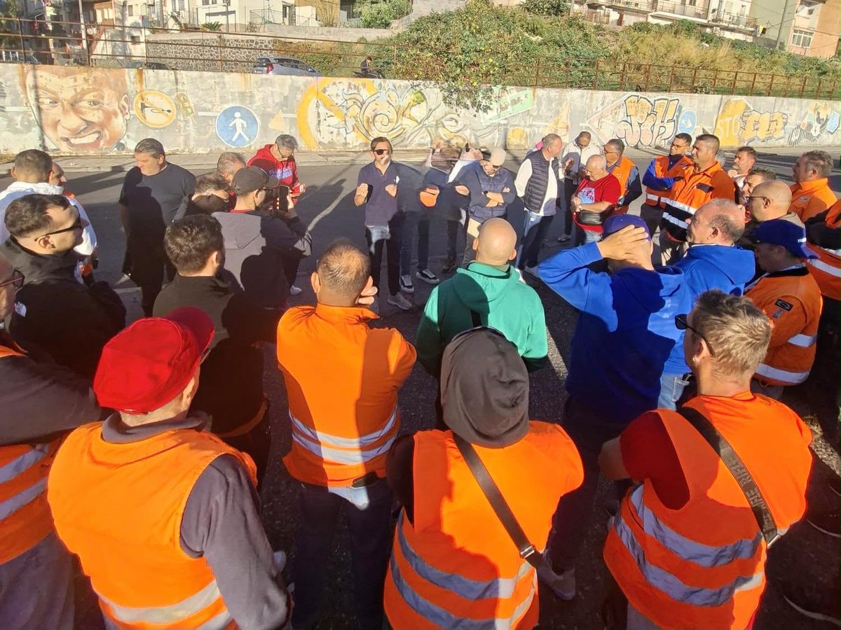 FilcaSicilia's tweet photo. Oggi Sciopero nei Cantieri della Metropolitana di Catania. CMC RAVENNA SPA 
A rischio un opera strategica per tutto il territorio Catanese https://t.co/fqcqbYyfMY