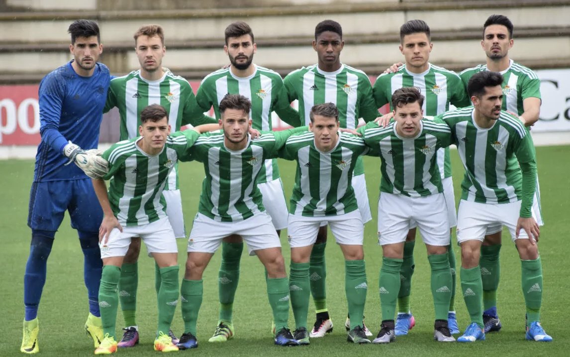 TalentoBase's tweet photo. 👀 SI PUEDES NOMBRAR A LOS 11 ERES TODA UNA LEYENDA DEL FÚTBOL

📋🟢 El XI del filial del #RealBetis en ‘El Derbi’ de Tercera División de la temporada 2016/17. https://t.co/gwakLnoIEx