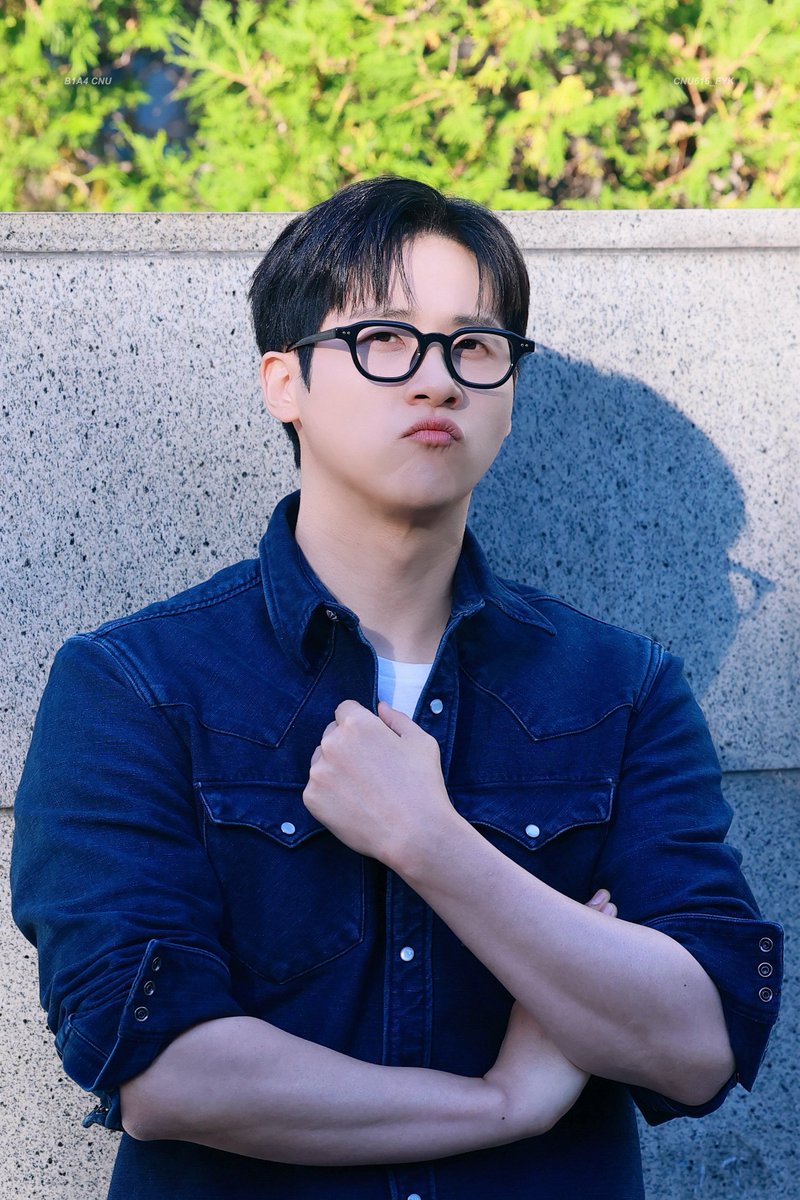 CNU616_FYK's tweet photo. 261022 컬투쇼 퇴근
@B1A4_CNU #B1A4 #신우 #CNU https://t.co/GKebPlEWW8
