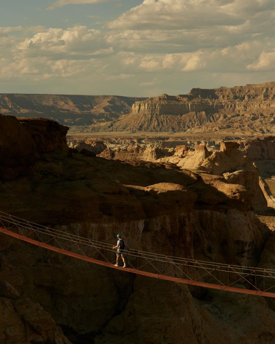 Amanresorts's tweet photo. Amangiri offers a fresh perspective on the landscapes of the ancient earth. Amid the canyon-carved plateaus of Utah, horseback trails, via ferrata and desert tracks serve as pathways to adventure to the rarely discovered secrets of the natural world.

https://t.co/55A3MwA1yi https://t.co/s4r4oOloXZ
