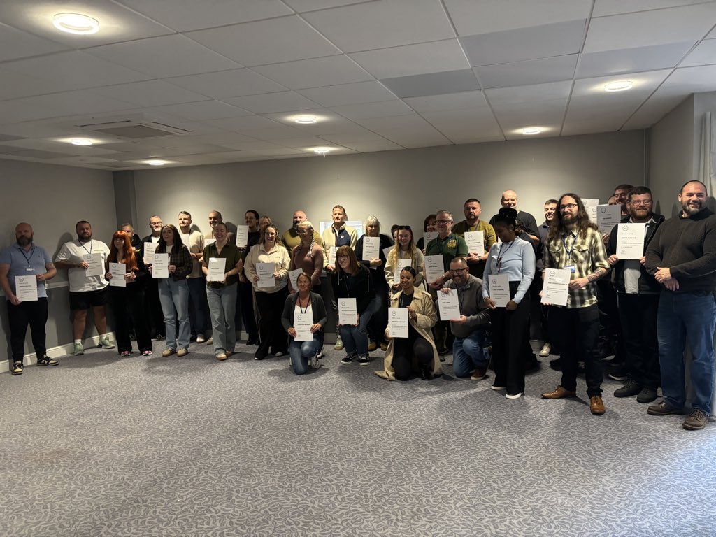 MickPimblettLFC's tweet photo. Another @POAUnion Branch Officials Training course completed. Well done everybody. https://t.co/xxBkmRW4dj