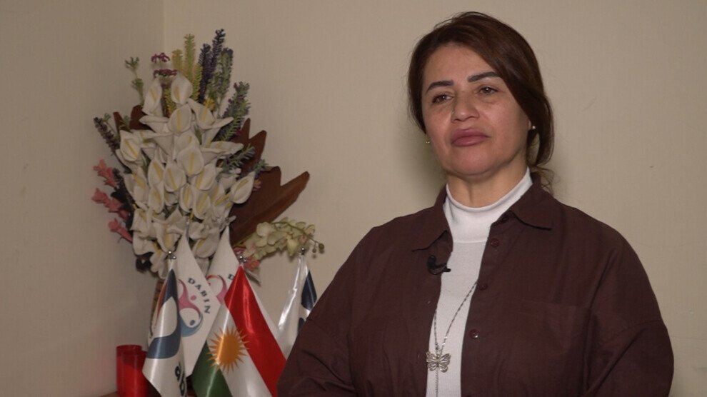 JiyanaHnanegikr's tweet photo. Güney Kürdistan’da 2026’nın ilk sekiz ayında 48 kadın katledildi. Dabin Örgütü Başkanı Dilsôz Zengene, yasaların uygulanmaması, caydırıcı cezaların verilmemesi ve faillerin korunmasının kadın katliamlarını artırdığını vurguladı. https://t.co/C0HdiqBvRL