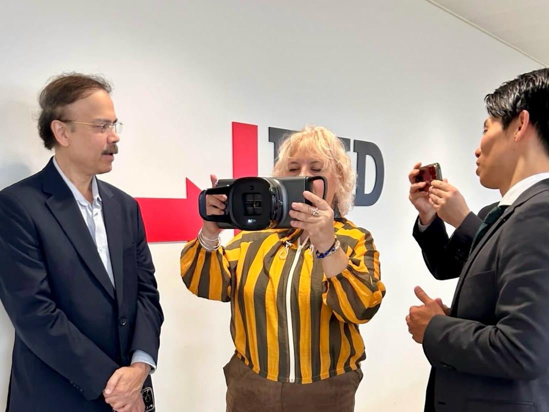 StopTB's tweet photo. 🇯🇵 The Stop TB Partnership welcomed Japan’s @MHLWitter delegation and partners from NRI, PHC, DAIKIN, EIKEN and FUJIFILM to Geneva to explore collaboration on ending TB.

💙 Innovation must reach the people who need it most. No one should be left behind. Together!

#EndTB https://t.co/XbNpjze7Qf